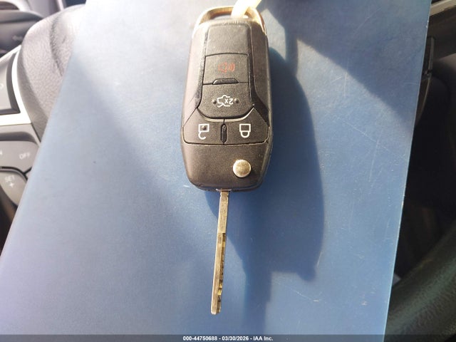 3FA6P0H70FR163088 Ford FUSION SE