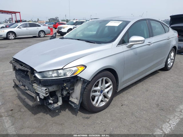3FA6P0H70FR163088 Ford FUSION SE