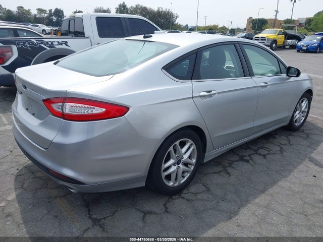 3FA6P0H70FR163088 Ford FUSION SE