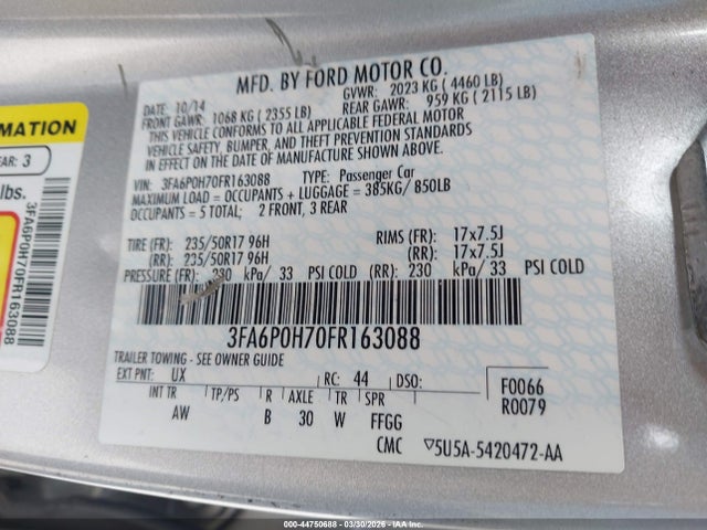3FA6P0H70FR163088 Ford FUSION SE