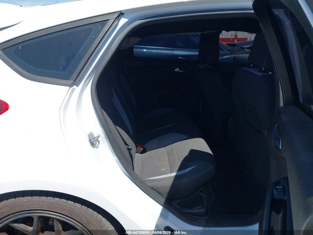 1FADP3L90JL213531 Ford FOCUS ST