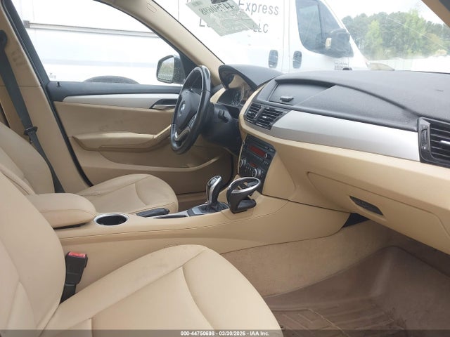 44750698 :رقم المزاد ، WBAVL1C57EVY15281 vin ، 2014 Bmw X1 Xdrive28i مزاد بيع