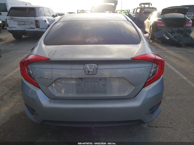 Honda Civic Lx 2017 2HGFC2F5XHH558429 Image 16