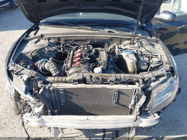 44750706 :رقم المزاد ، WAUJFAFH3BN017335 vin ، 2011 Audi A5 2.0t Premium مزاد بيع