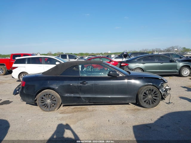 44750706 :رقم المزاد ، WAUJFAFH3BN017335 vin ، 2011 Audi A5 2.0t Premium مزاد بيع