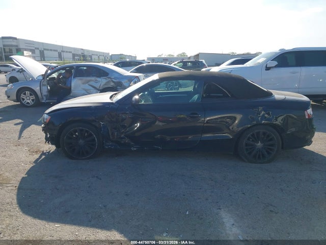 44750706 :رقم المزاد ، WAUJFAFH3BN017335 vin ، 2011 Audi A5 2.0t Premium مزاد بيع