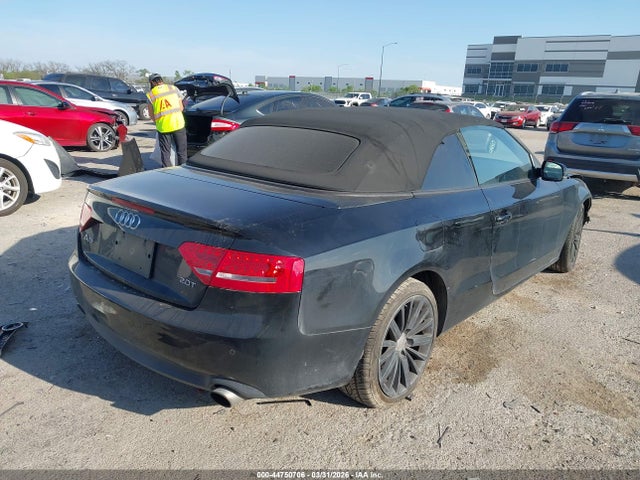 44750706 :رقم المزاد ، WAUJFAFH3BN017335 vin ، 2011 Audi A5 2.0t Premium مزاد بيع