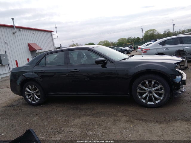 Продажа на аукционе авто 2014 Chrysler 300 300s, vin: 2C3CCAGG8EH358290, номер лота: 44750713