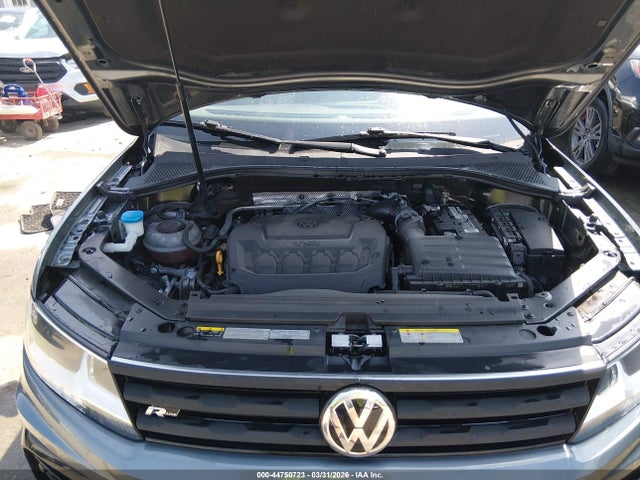 44750723 :رقم المزاد ، 3VV2B7AX0MM055026 vin ، 2021 Volkswagen Tiguan 2.0t Se/2.0t Se R-line Black/2.0t Sel مزاد بيع