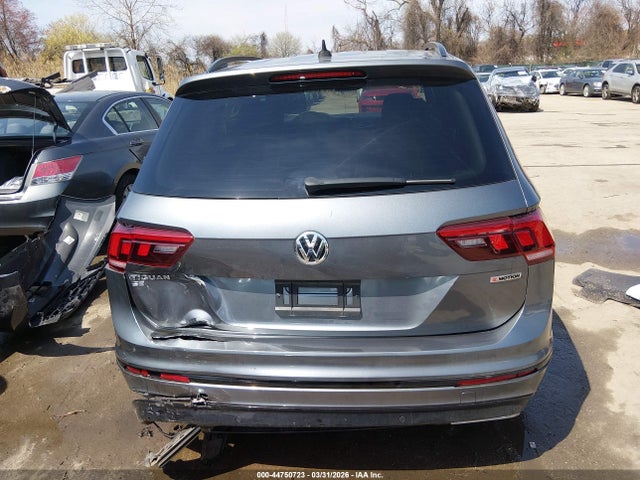 44750723 :رقم المزاد ، 3VV2B7AX0MM055026 vin ، 2021 Volkswagen Tiguan 2.0t Se/2.0t Se R-line Black/2.0t Sel مزاد بيع