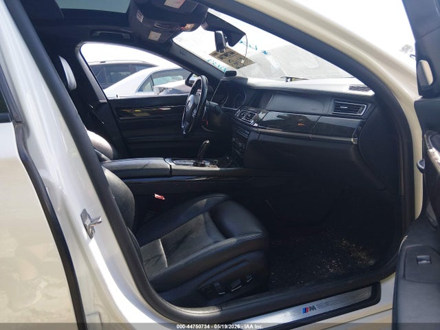 44750734 :رقم المزاد ، WBAYF8C51FD653989 vin ، 2015 Bmw 750li Xdrive مزاد بيع