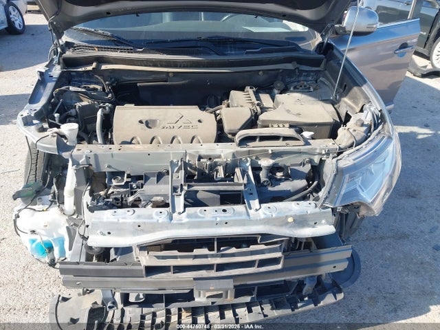 2017 Mitsubishi Outlander Se/sel მანქანა იყიდება აუქციონზე, vin: JA4AD3A39HZ053817, აუქციონის ნომერი: 44750748