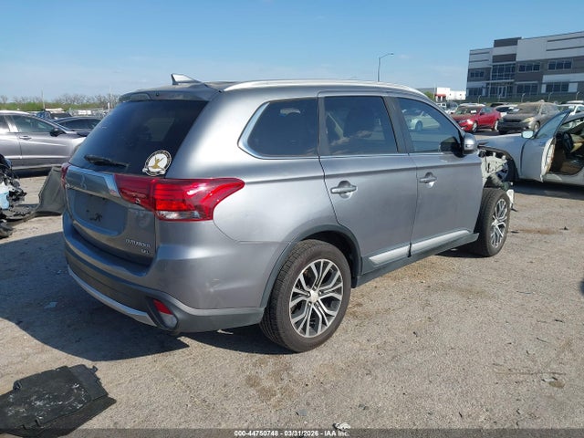 2017 Mitsubishi Outlander Se/sel მანქანა იყიდება აუქციონზე, vin: JA4AD3A39HZ053817, აუქციონის ნომერი: 44750748