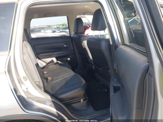 2017 Mitsubishi Outlander Se/sel მანქანა იყიდება აუქციონზე, vin: JA4AD3A39HZ053817, აუქციონის ნომერი: 44750748