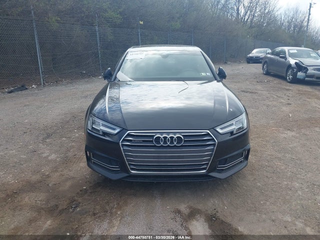 44750751 :رقم المزاد ، WAUENAF49HN010142 vin ، 2017 Audi A4 2.0t Premium مزاد بيع