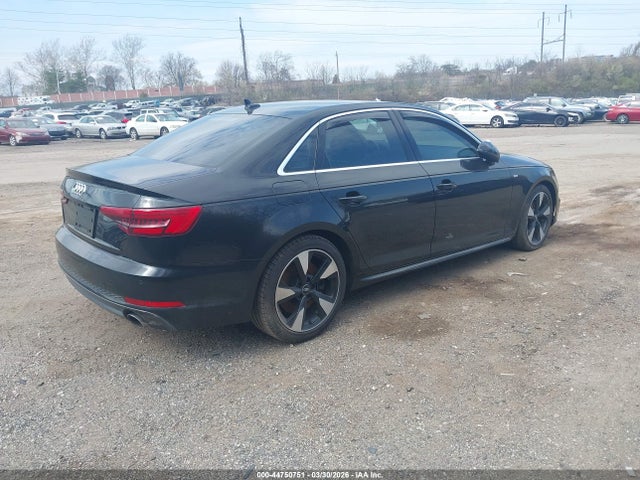 2017 AUDI A4 WAUENAF49HN010142 Photo 3