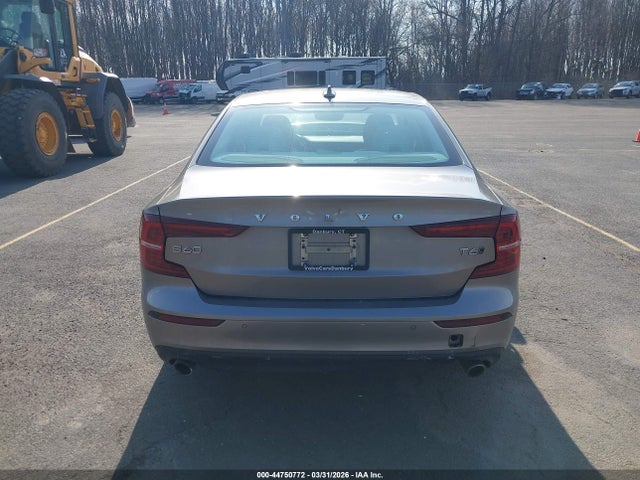 Auction sale of the 2019 Volvo S60 T6 Momentum, vin: 7JRA22TK6KG003780, lot number: 44750772