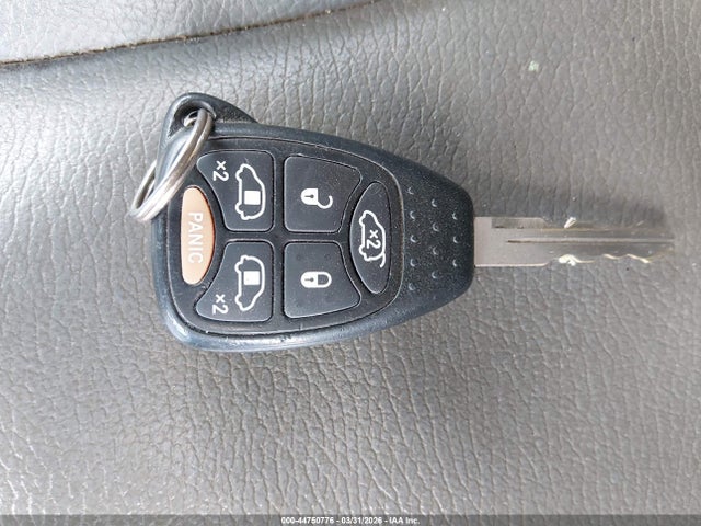 44750776 :رقم المزاد ، 2A4GP54L16R670967 vin ، 2006 Chrysler Town & Country Touring مزاد بيع