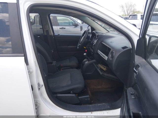 2015 Jeep Compass Sport მანქანა იყიდება აუქციონზე, vin: 1C4NJCBA0FD219066, აუქციონის ნომერი: 44750786