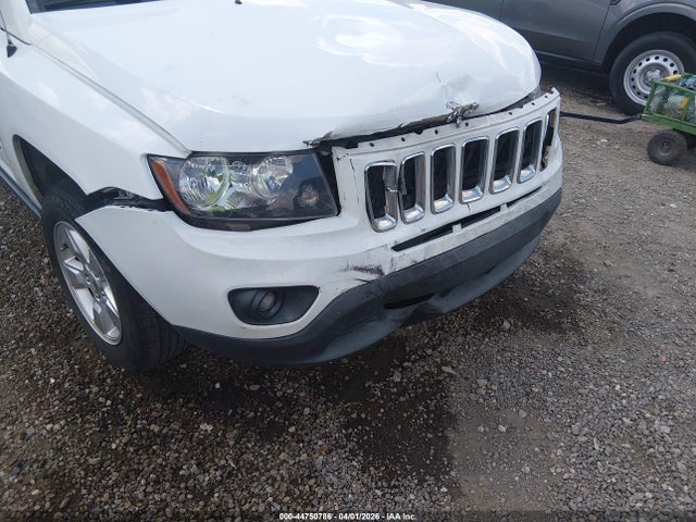 2015 Jeep Compass Sport მანქანა იყიდება აუქციონზე, vin: 1C4NJCBA0FD219066, აუქციონის ნომერი: 44750786