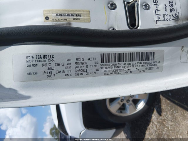 2015 Jeep Compass Sport მანქანა იყიდება აუქციონზე, vin: 1C4NJCBA0FD219066, აუქციონის ნომერი: 44750786