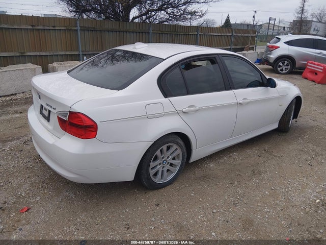 2007 Bmw 328xi მანქანა იყიდება აუქციონზე, vin: WBAVC73577KP35552, აუქციონის ნომერი: 44750787