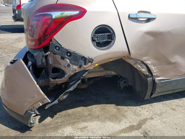 44750812 :رقم المزاد ، KL4CJASB6KB715140 vin ، 2019 Buick Encore Fwd Preferred مزاد بيع