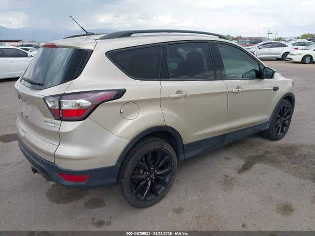 1FMCU0J97HUE74851 Ford Escape Titanium