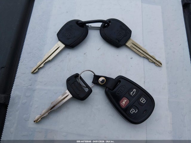 44750846 :رقم المزاد ، KNDJC733265582902 vin ، 2006 Kia Sorento Ex/lx مزاد بيع