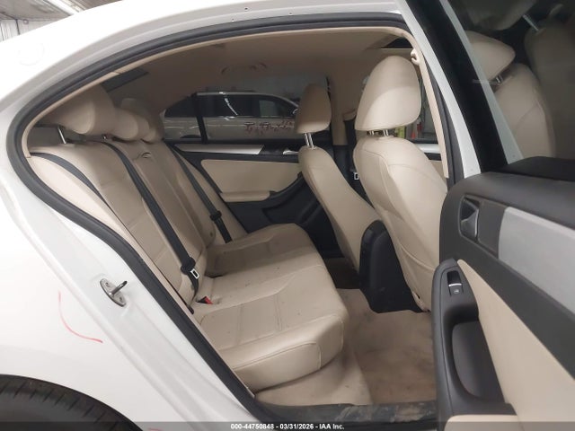 Aukcja sprzedaży 2014 Volkswagen Jetta Hybrid Sel, vin: 3VW637AJ8EM234079, numer aukcji: 44750848