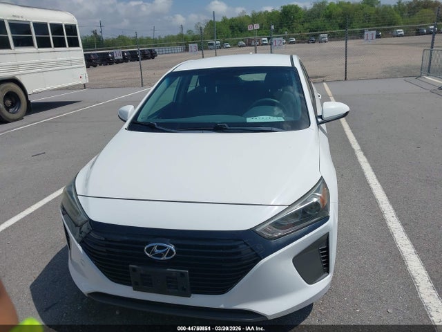 KMHC65LC2JU100914 Hyundai Ioniq Hybrid Blue