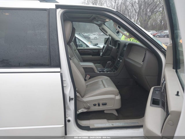 Aukcja sprzedaży 2015 Lincoln Navigator, vin: 5LMJJ2JT4FEJ05330, numer aukcji: 44750860