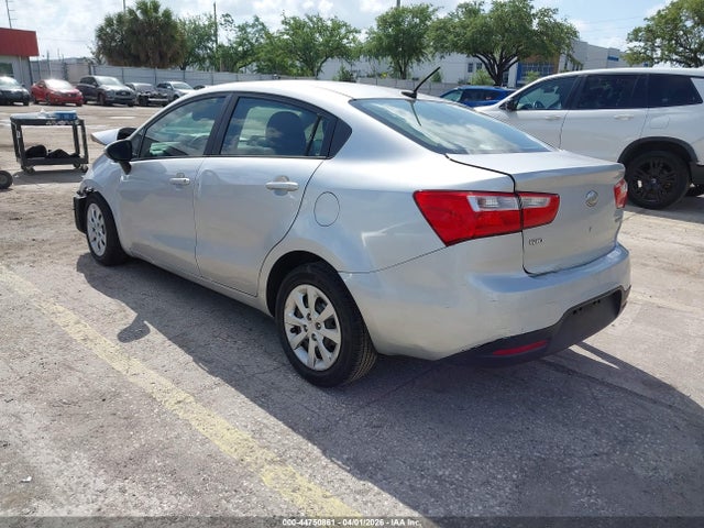 2013 KIA RIO KNADN4A30D6217700 Photo 2