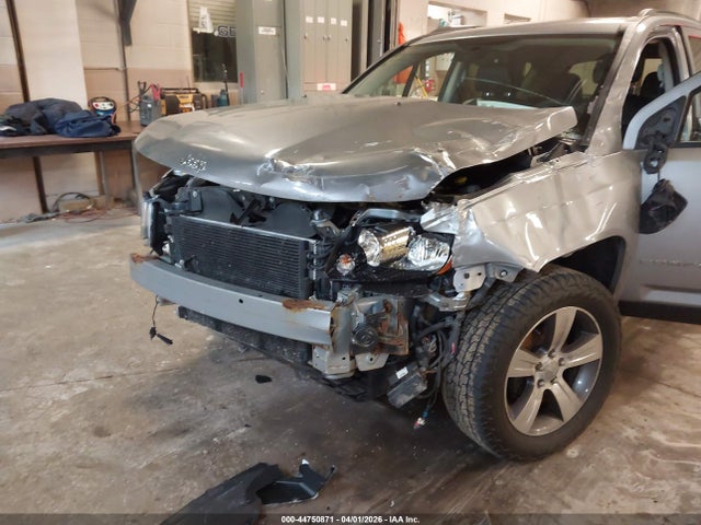 Продажа на аукционе авто 2017 Jeep Compass High Altitude 4x4, vin: 1C4NJDEB9HD139908, номер лота: 44750871