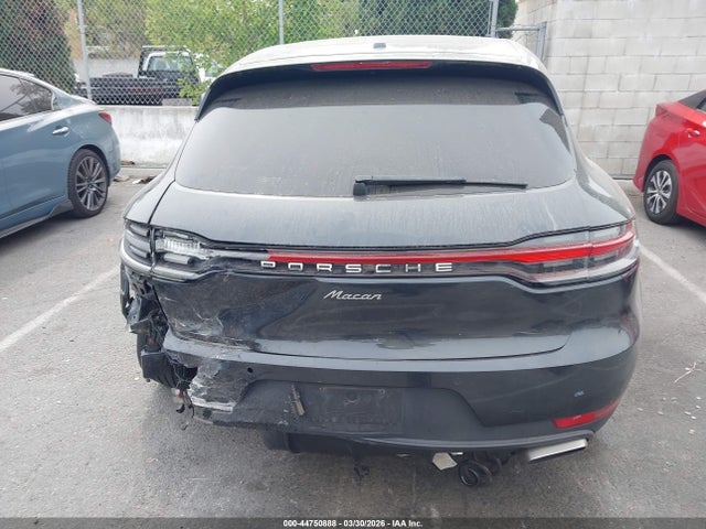 Porsche Macan 2020 WP1AA2A53LLB14289 Image 16
