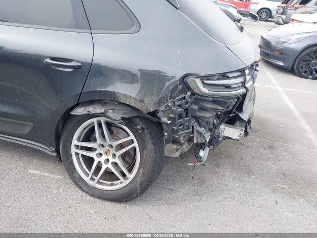 Porsche Macan 2020 WP1AA2A53LLB14289 Image 6