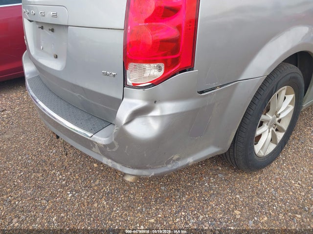 Продажа на аукционе авто 2015 Dodge Grand Caravan Sxt, vin: 2C4RDGCG8FR614760, номер лота: 44750916