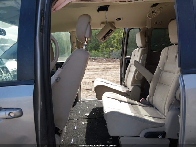 Продажа на аукционе авто 2015 Dodge Grand Caravan Sxt, vin: 2C4RDGCG8FR614760, номер лота: 44750916