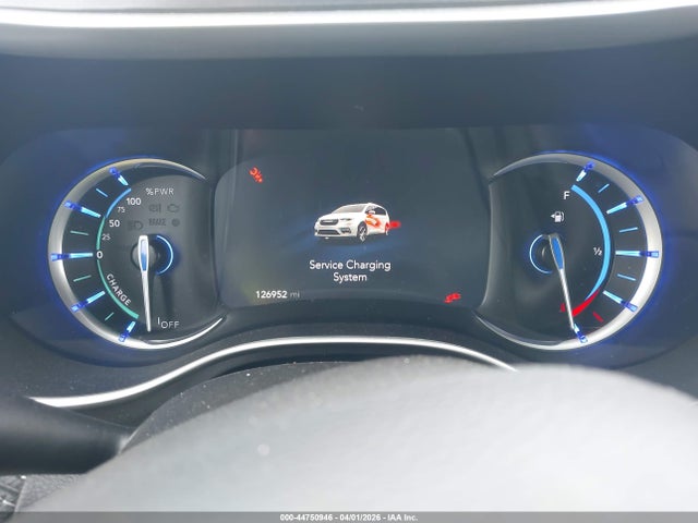 2022 Chrysler Pacifica Hybrid Touring L მანქანა იყიდება აუქციონზე, vin: 2C4RC1L79NR120180, აუქციონის ნომერი: 44750946