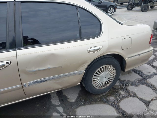 1998 Infiniti I30 Standard/touring მანქანა იყიდება აუქციონზე, vin: JNKCA21A6WT606616, აუქციონის ნომერი: 44750956