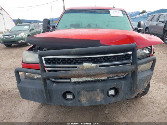 Продажа на аукционе авто 2006 Chevrolet Silverado 2500hd Lt3, vin: 1GCHK29D56E184233, номер лота: 44750961