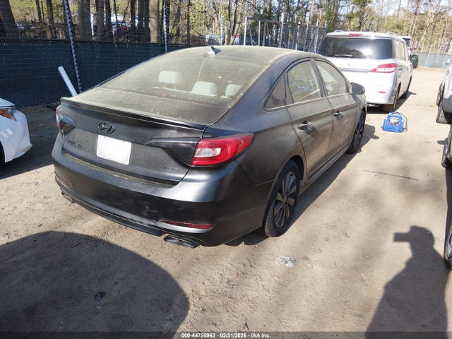 2015 Hyundai Sonata Sport მანქანა იყიდება აუქციონზე, vin: 5NPE34AFXFH046163, აუქციონის ნომერი: 44750962
