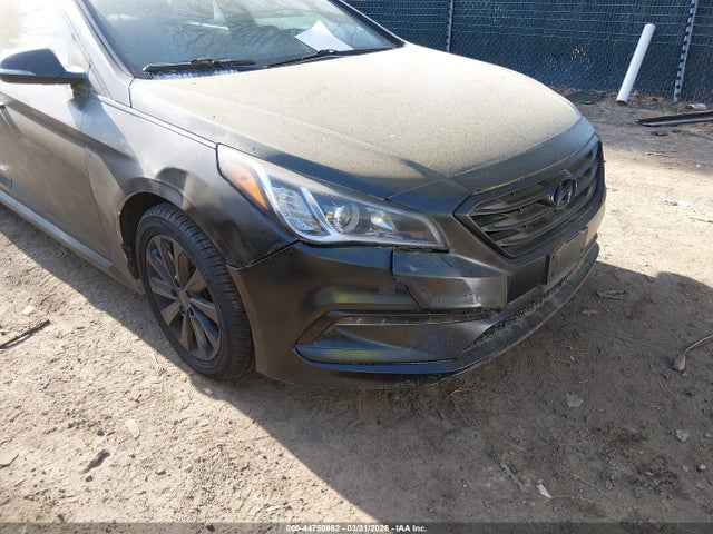 2015 Hyundai Sonata Sport მანქანა იყიდება აუქციონზე, vin: 5NPE34AFXFH046163, აუქციონის ნომერი: 44750962