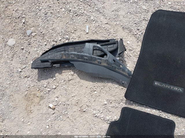 KMHLM4AG9NU289797 Hyundai ELANTRA SEL