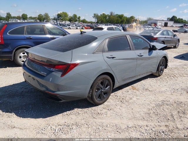 KMHLM4AG9NU289797 Hyundai ELANTRA SEL