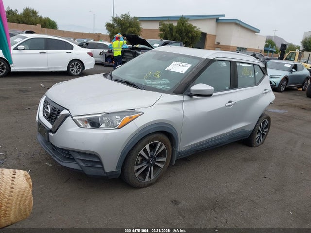 Nissan Kicks Sv Xtronic Cvt 2020 3N1CP5CV0LL484517 Image 2