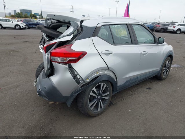 Nissan Kicks Sv Xtronic Cvt 2020 3N1CP5CV0LL484517 Image 4