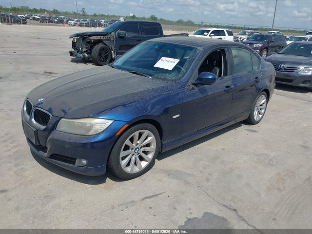44751018 :رقم المزاد ، WBAPH7G56BNN06419 vin ، 2011 Bmw 328i مزاد بيع