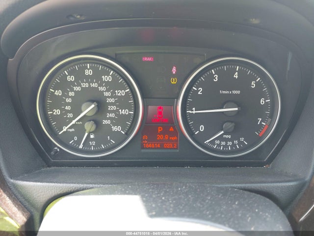44751018 :رقم المزاد ، WBAPH7G56BNN06419 vin ، 2011 Bmw 328i مزاد بيع