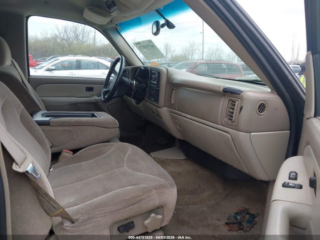 Продажа на аукционе авто 2001 Gmc Yukon Xl 1500 Sle, vin: 3GKFK16T91G172699, номер лота: 44751025